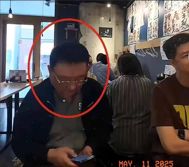 术曝光脸色发黑引发担忧金龟子美容很享受mg不朽情缘网站61岁王宁日本换血手(图4)