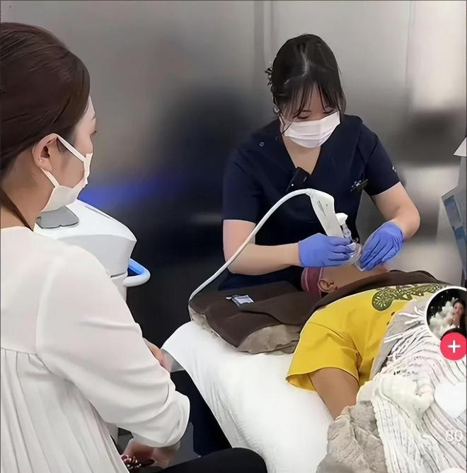 术曝光脸色发黑引发担忧金龟子美容很享受mg不朽情缘网站61岁王宁日本换血手(图5)